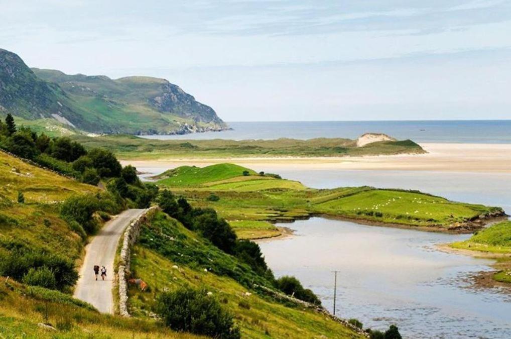 Dungloe Lakeside Lodgingアパートメント エクステリア 写真