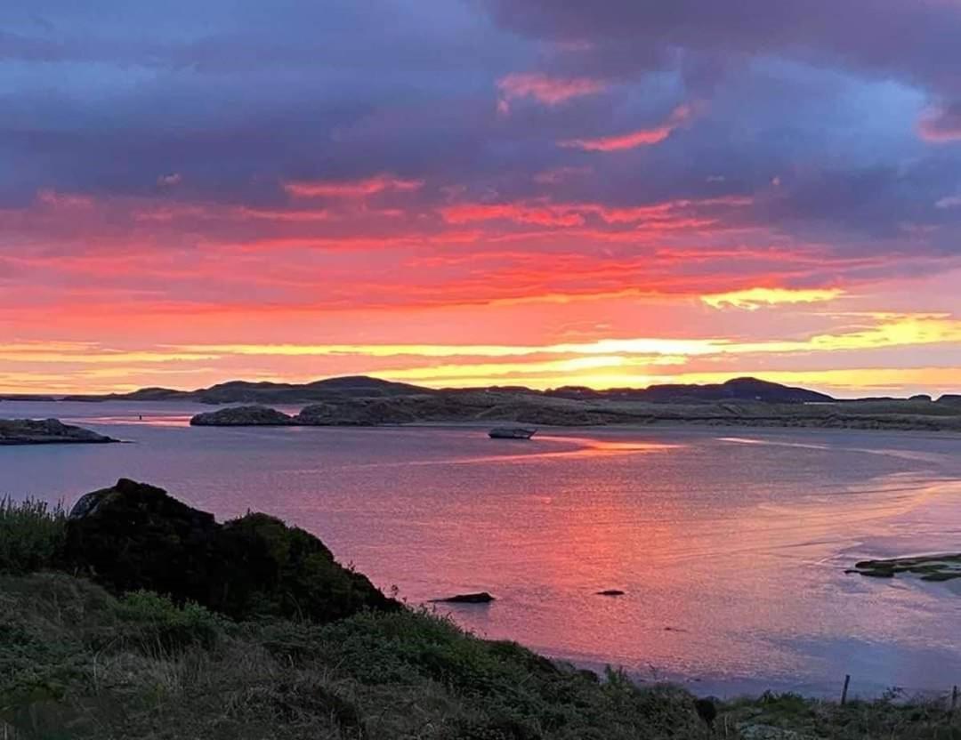 Dungloe Lakeside Lodgingアパートメント エクステリア 写真